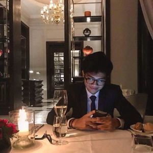 Meet your Posher, Yarzar